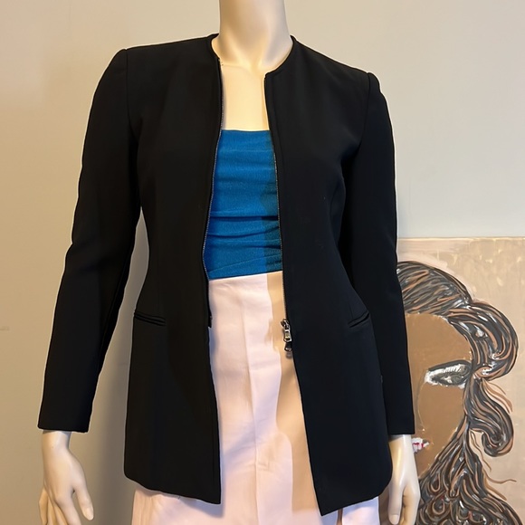 GIORGIO ARMANI Black Chic Zipped Blazer - Picture 2 of 7